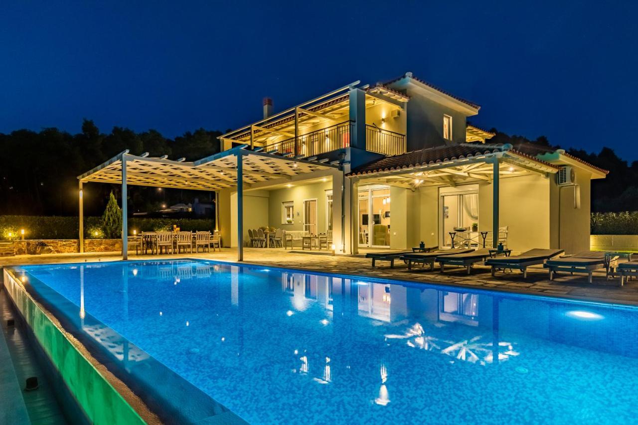 Villa Aelia By Kardous Alikias 外观 照片